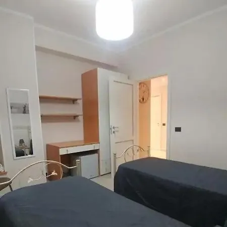 I Portici فندق مبيت وإفطار 2*
