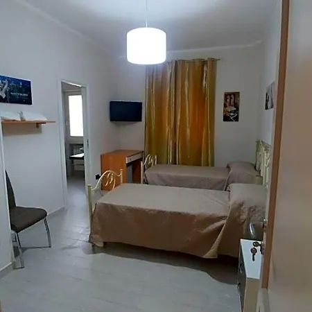 לינה וארוחת בוקר I Portici